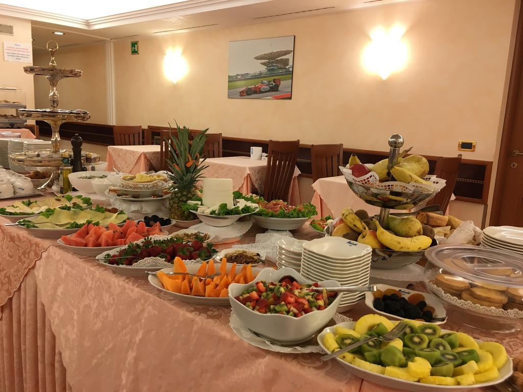 Hotel Mokinba Montebianco Milaan