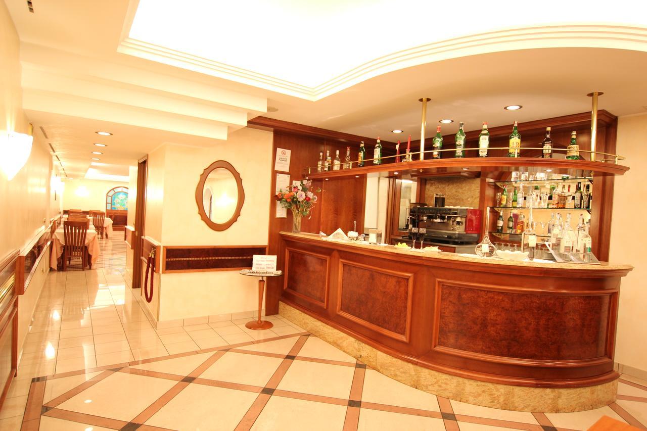 Hotel Mokinba Montebianco Milaan